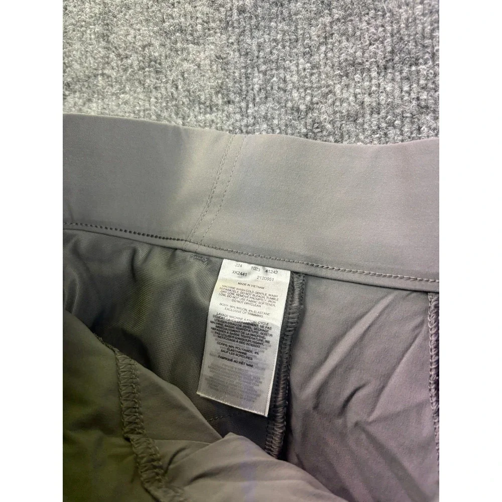 Columbia Anytime Casual Capri Pants Womens Medium Grey Hiking Stretch Crop